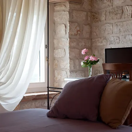 Valcastagno Relais Sirolo