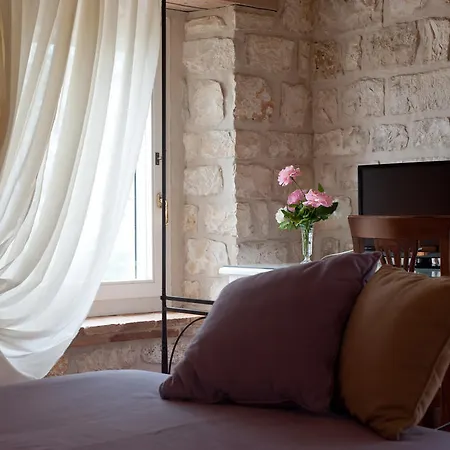 Valcastagno Relais Sirolo